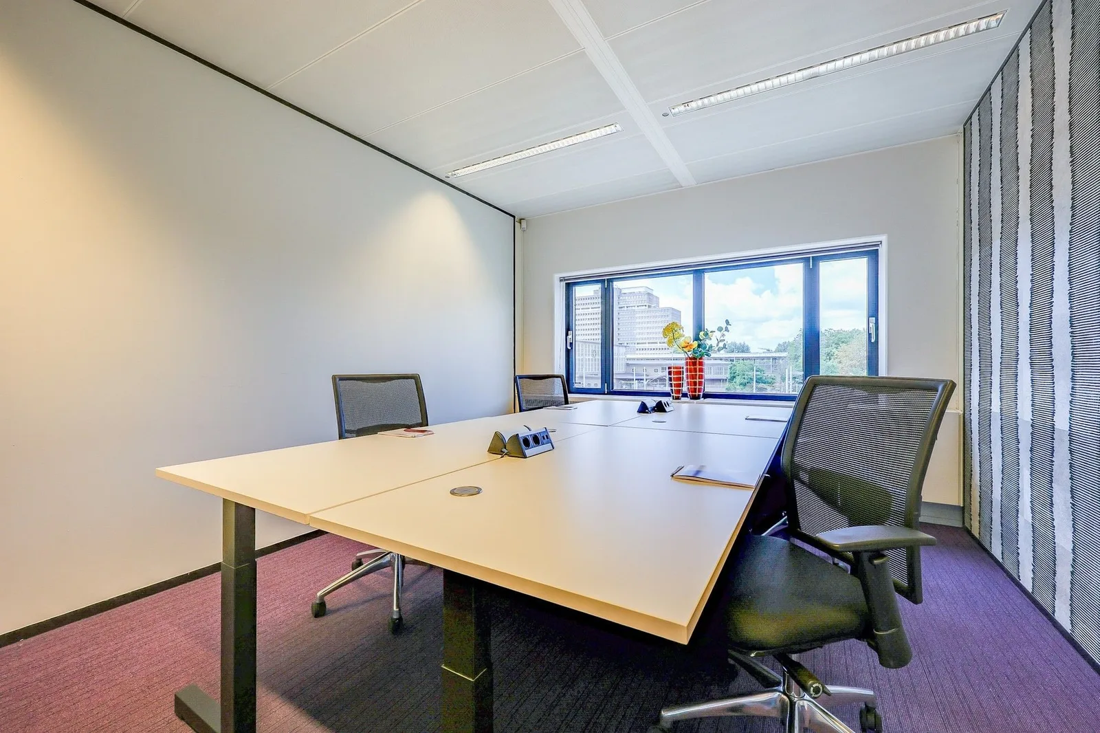 Tribes Amsterdam Amstel Station, Bureau privatif 4 postes, Amsterdam