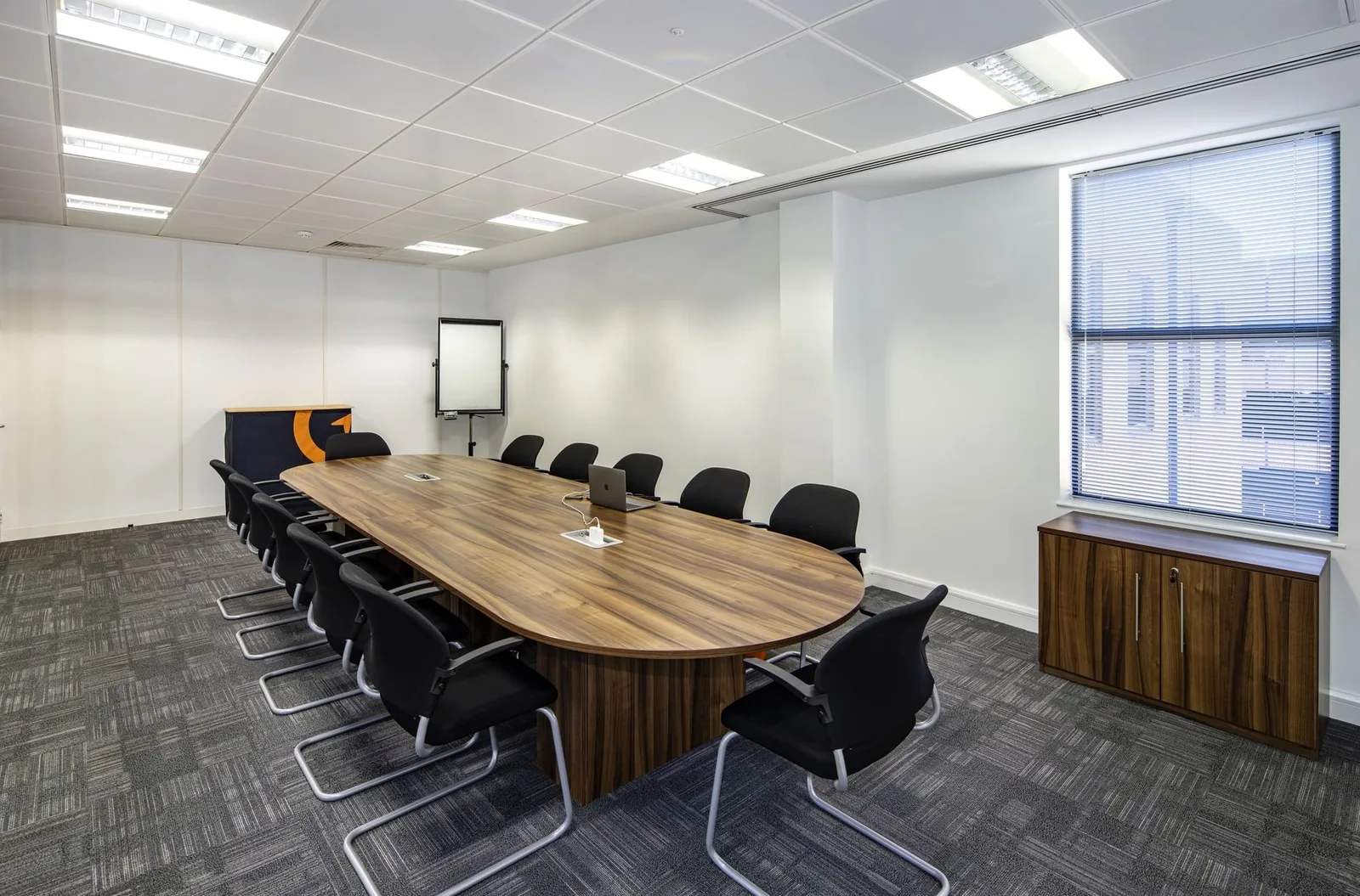 Trident House, Salle de réunion 14 personnes, St. Albans