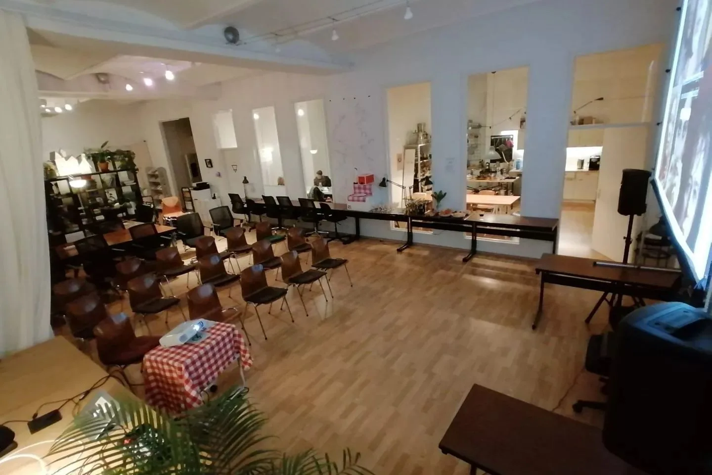 Tuesday Coworking Belziger Straße, Schulungsraum für 20 Personen, Berlin