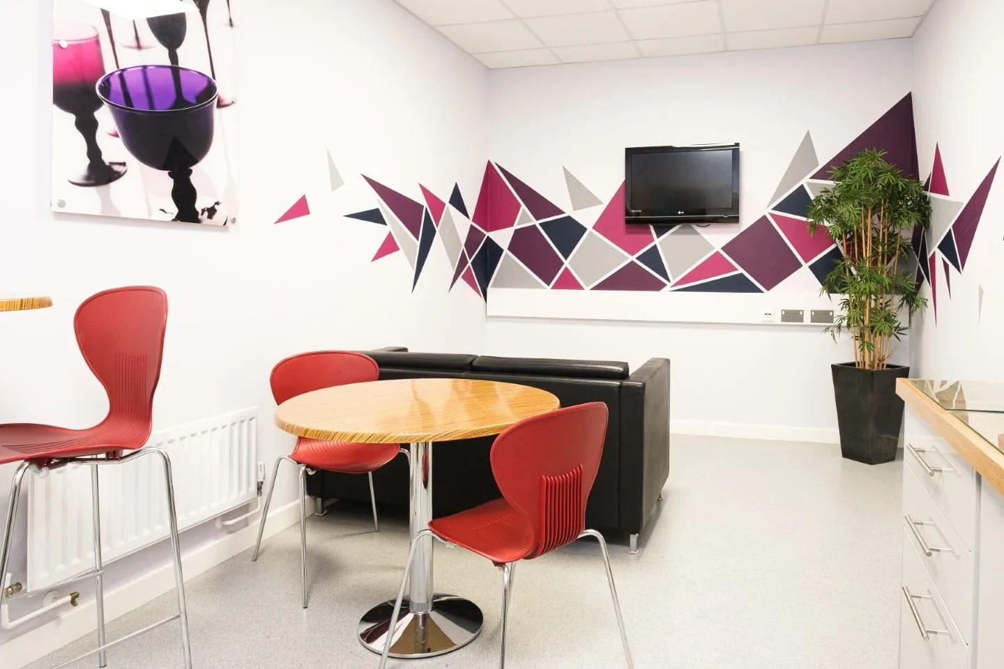 UKSE, Espace détente, Ebbw Vale