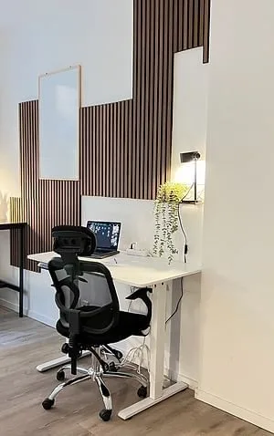 UMA Hub Coworking & Cafe, Private office, 1 desk, Berlin