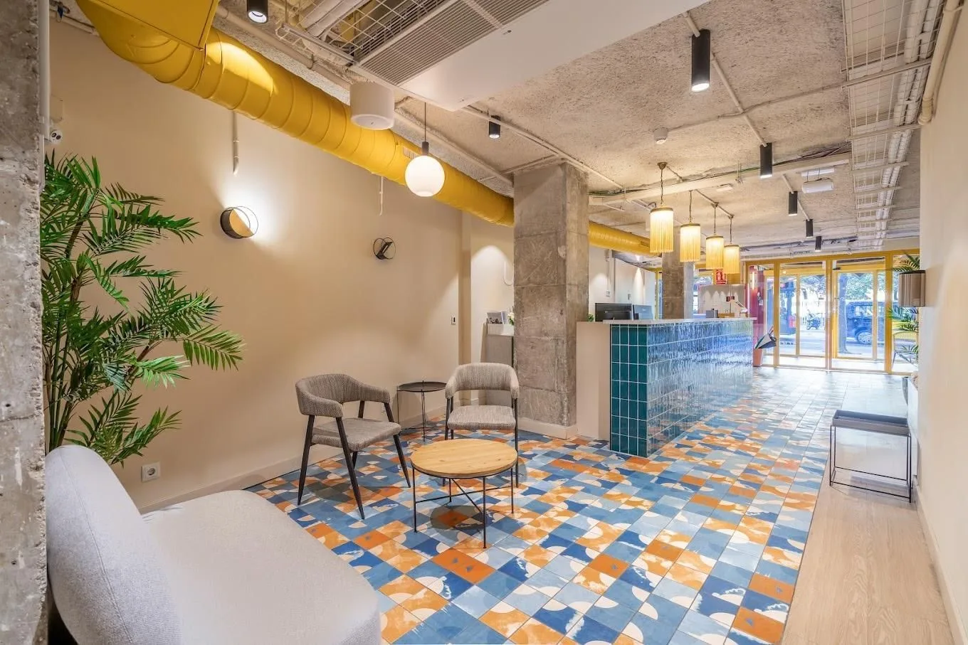 Utopicus Gal·La Placídia, Receção, Barcelona