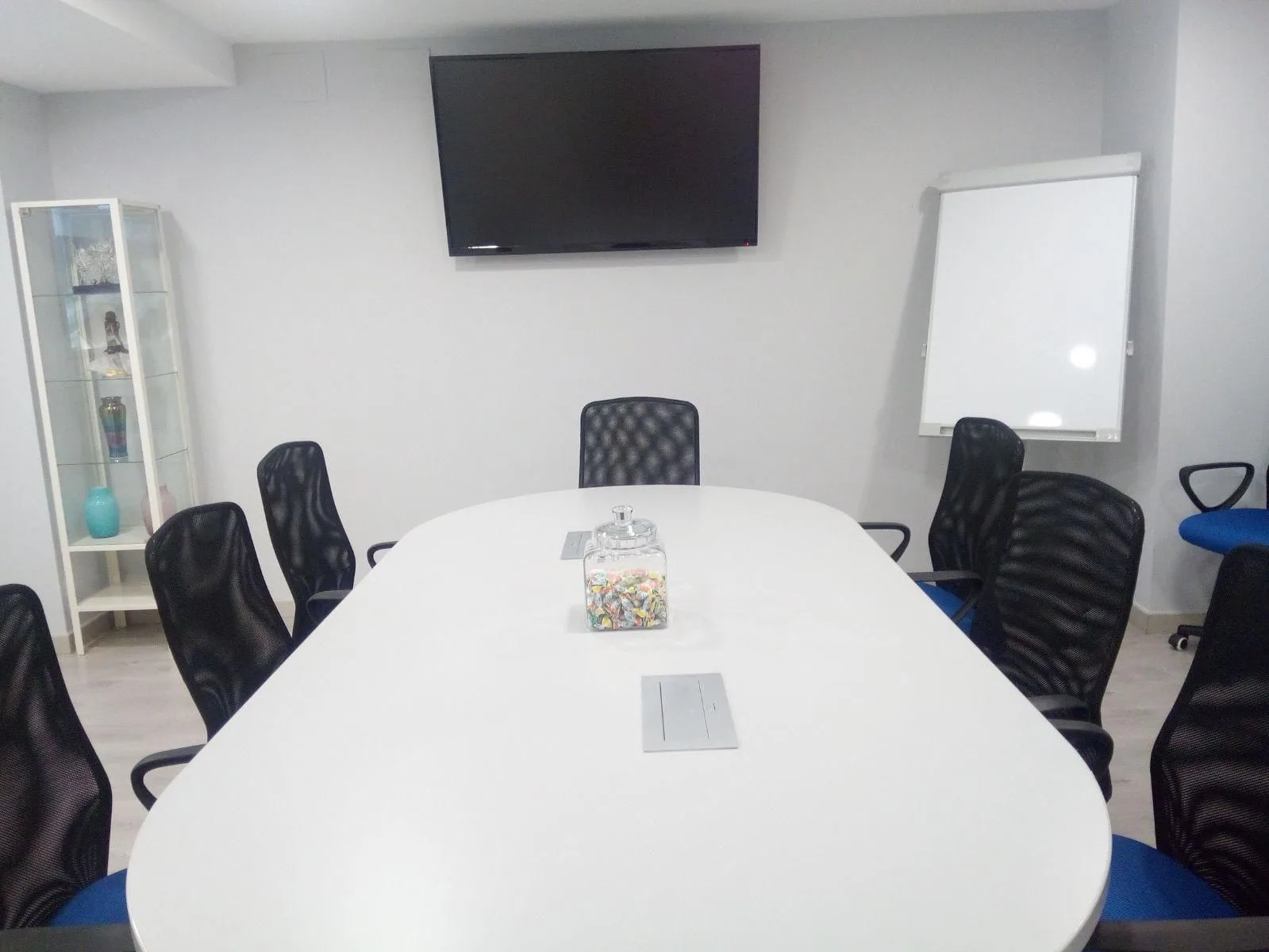 V&B Business Center, Sala de reuniones para 8 personas, Tarragona