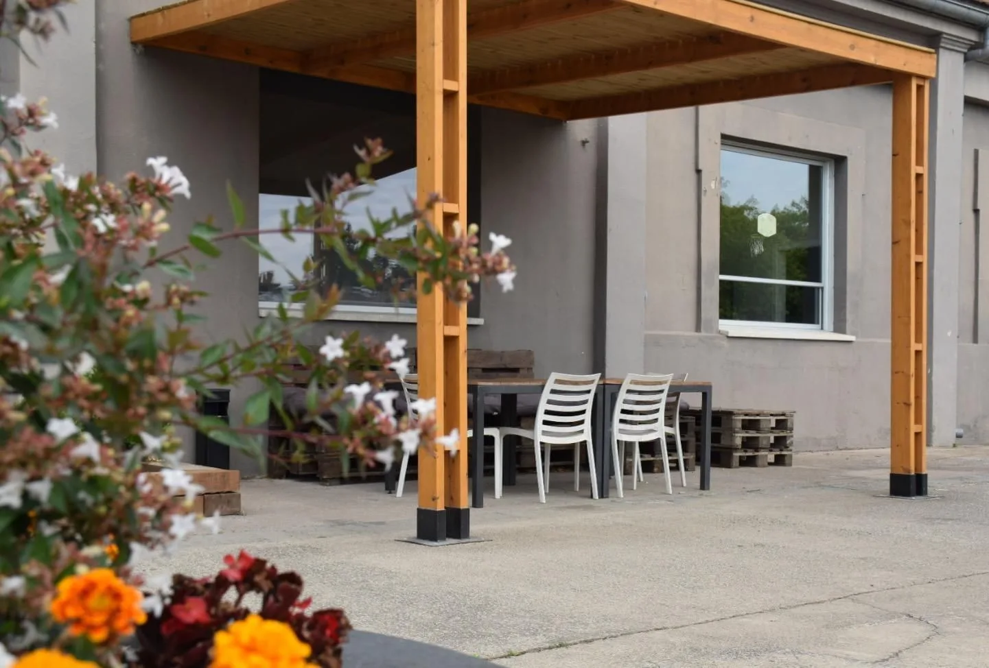 Vit Vic Tecnològica, Terraza y espacio exterior, Vic