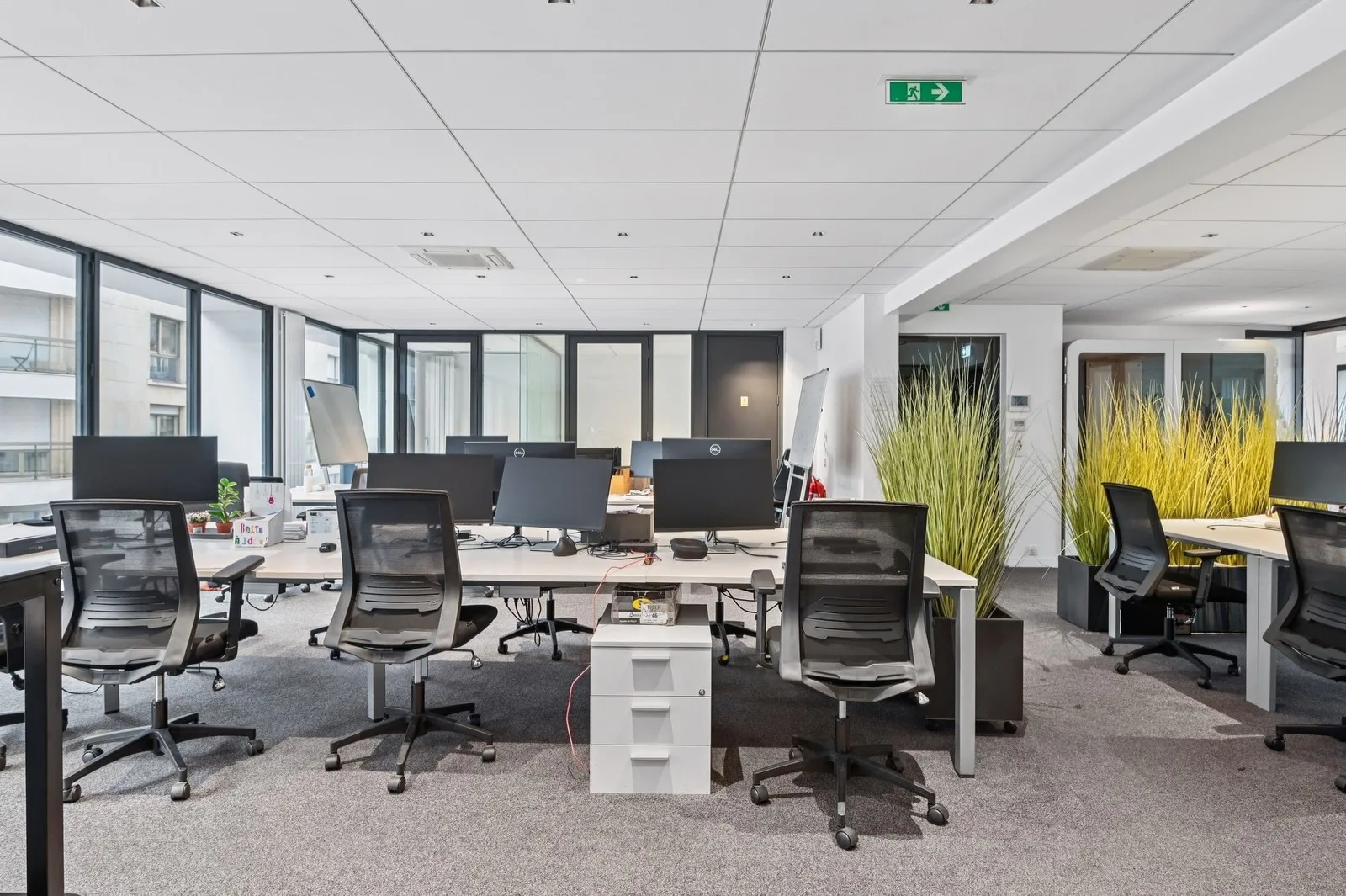 Volum Louis Rouquier, Open-plan office, Levallois-Perret