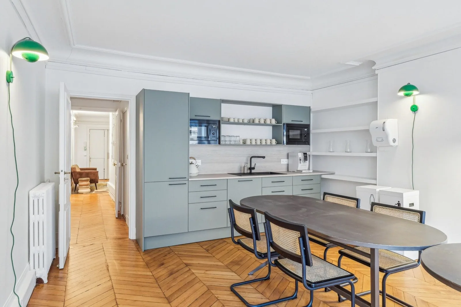 Volum Provence, Cuisine, Paris 9e