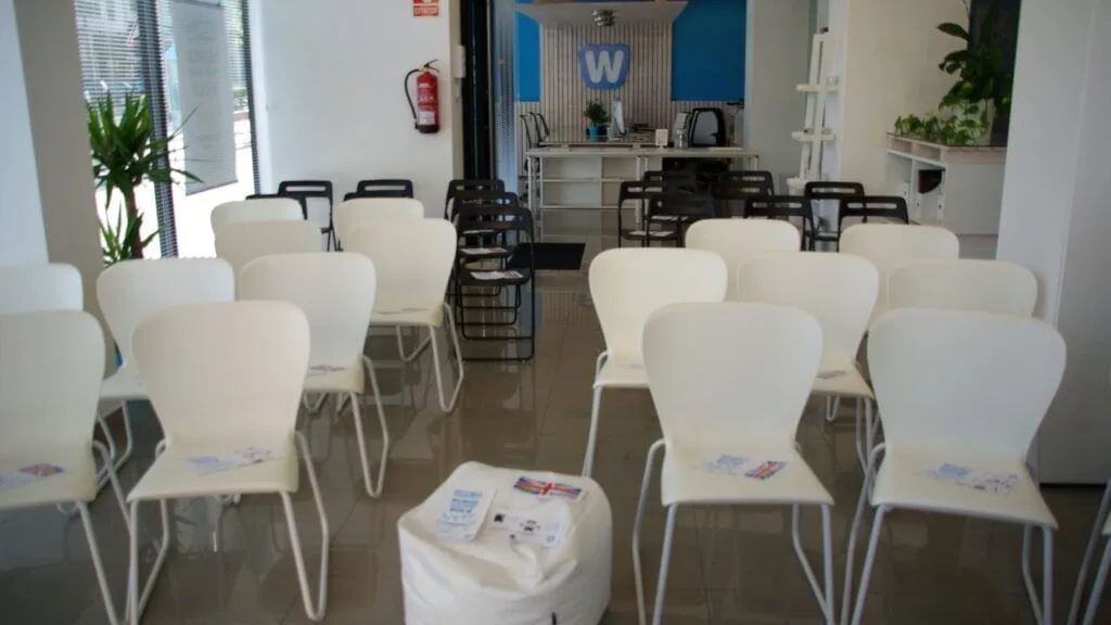 Wekco, Sala de formación para 24 personas, La Corogne