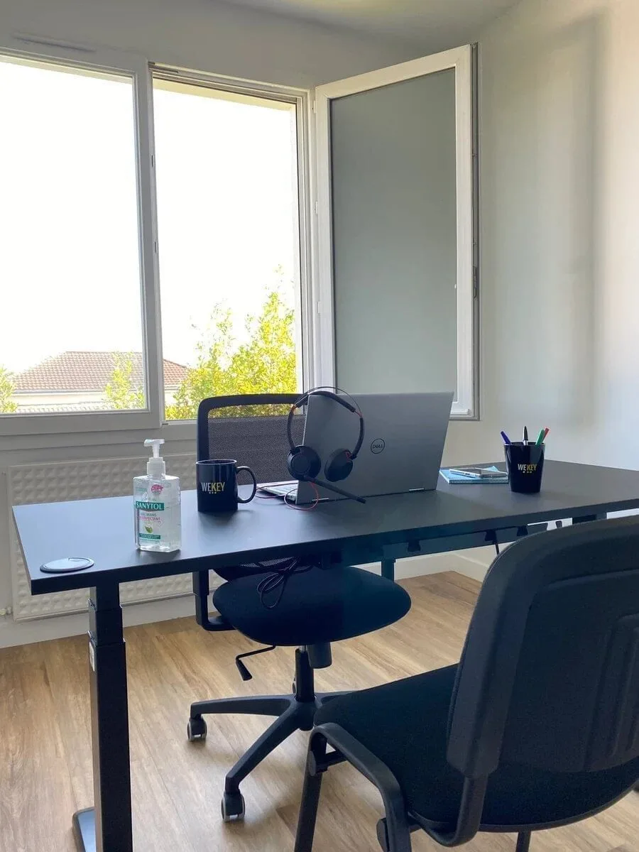 Wekey House, Private office, 1 desk, Niort