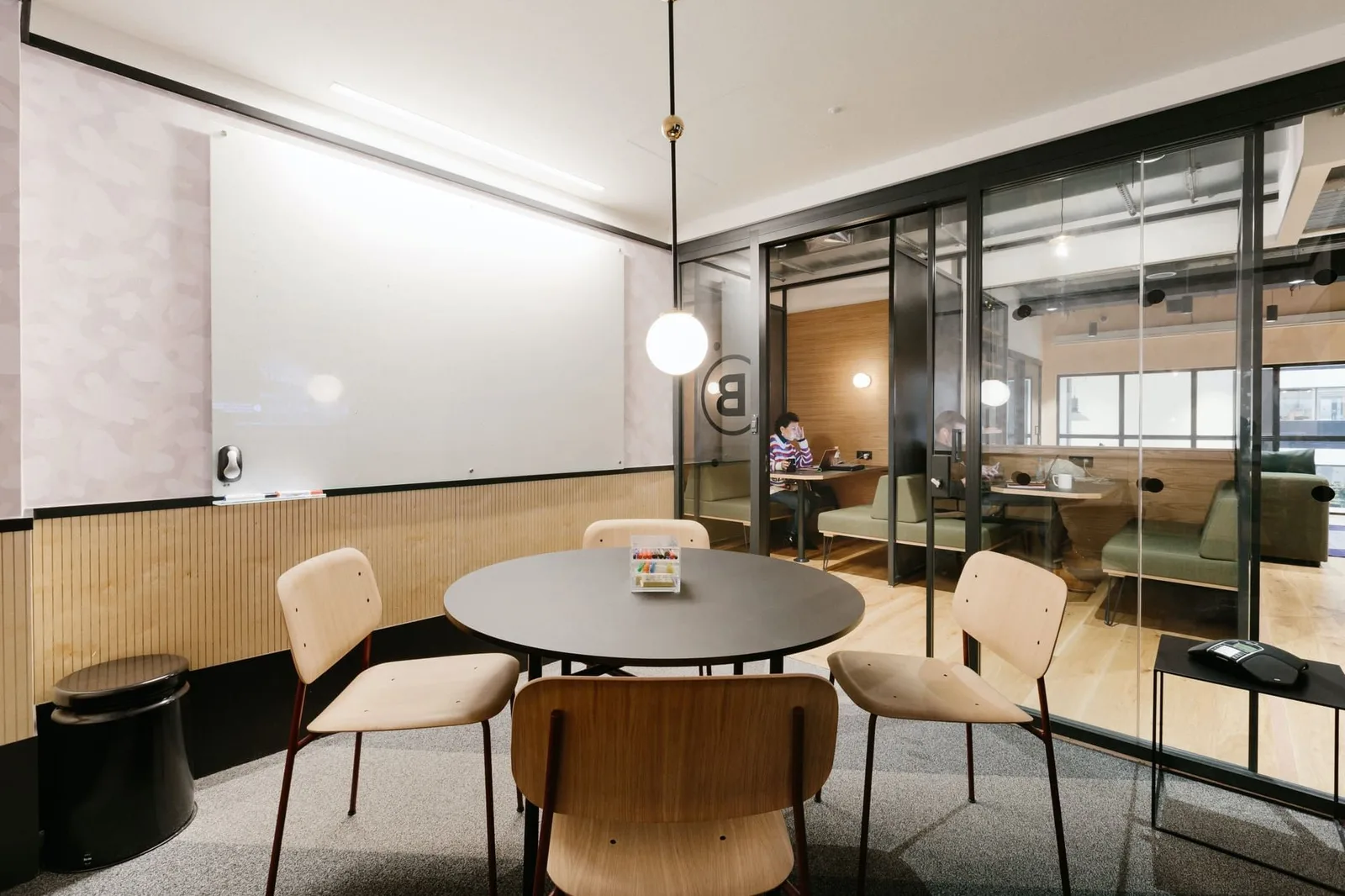 WeWork Coeur Marais, Salle de réunion 4 personnes, Paris 3e
