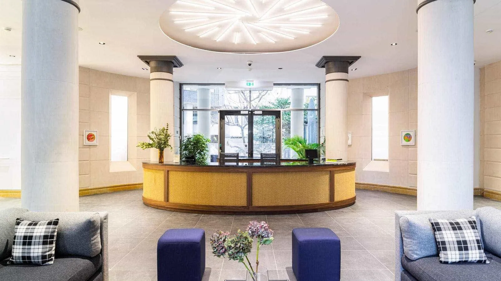 WeWork Italiens, Empfang, Paris 9e