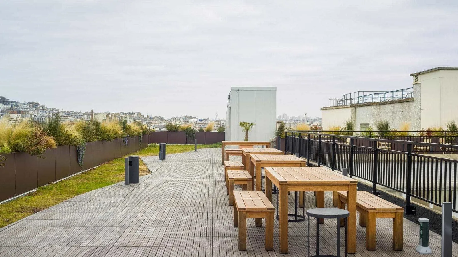 WeWork Jules Lefebvre, Terrace and outdoor space, Paris 9e