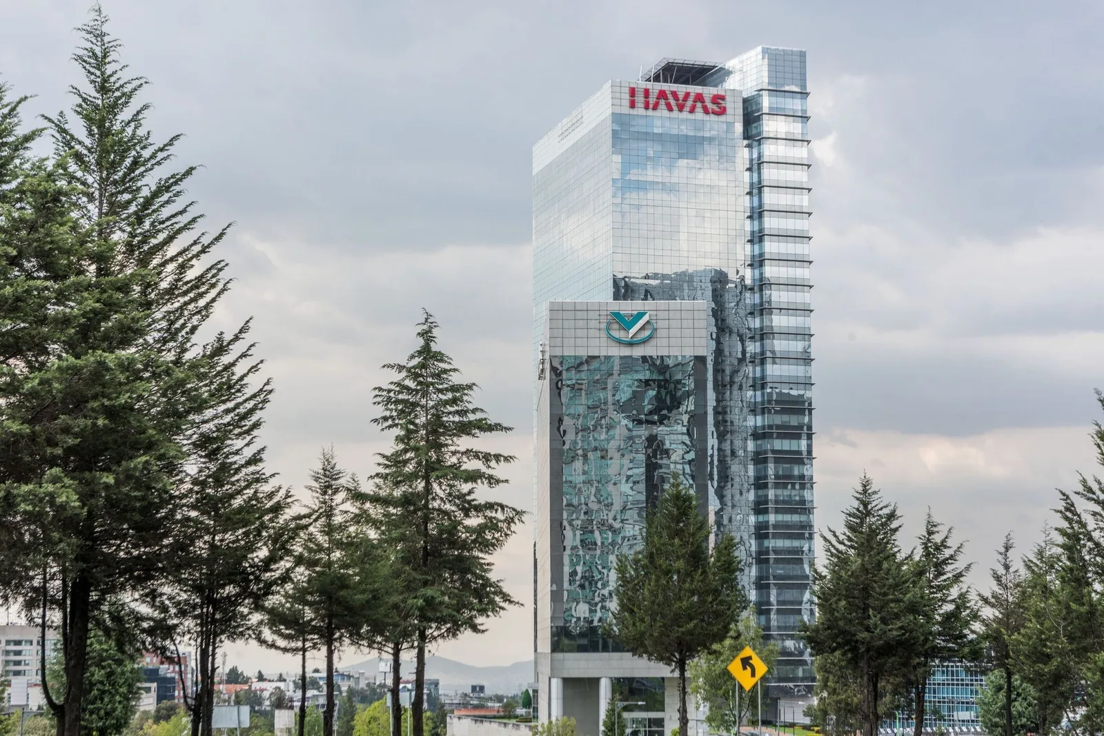 WeWork Prol. Reforma, Santa Fé, Building facade, Zedec