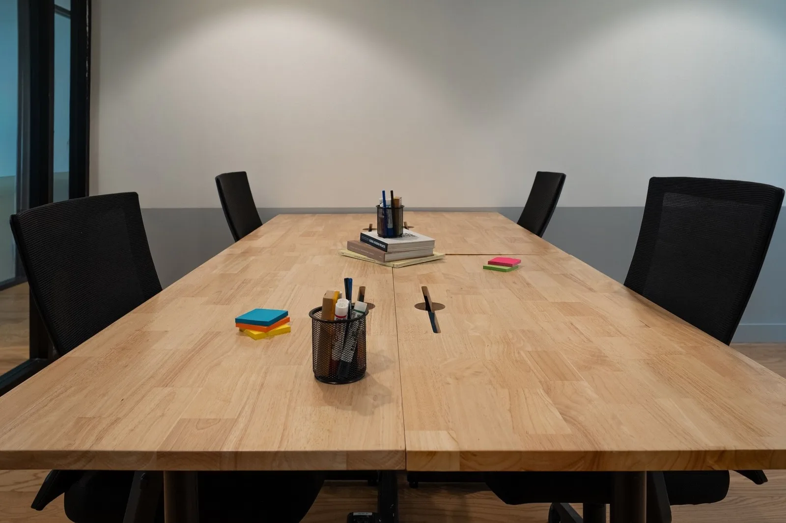 WeWork Torre TOP, Meeting room for 4 people, Monterrey