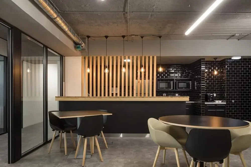 Leap Workspace Santos