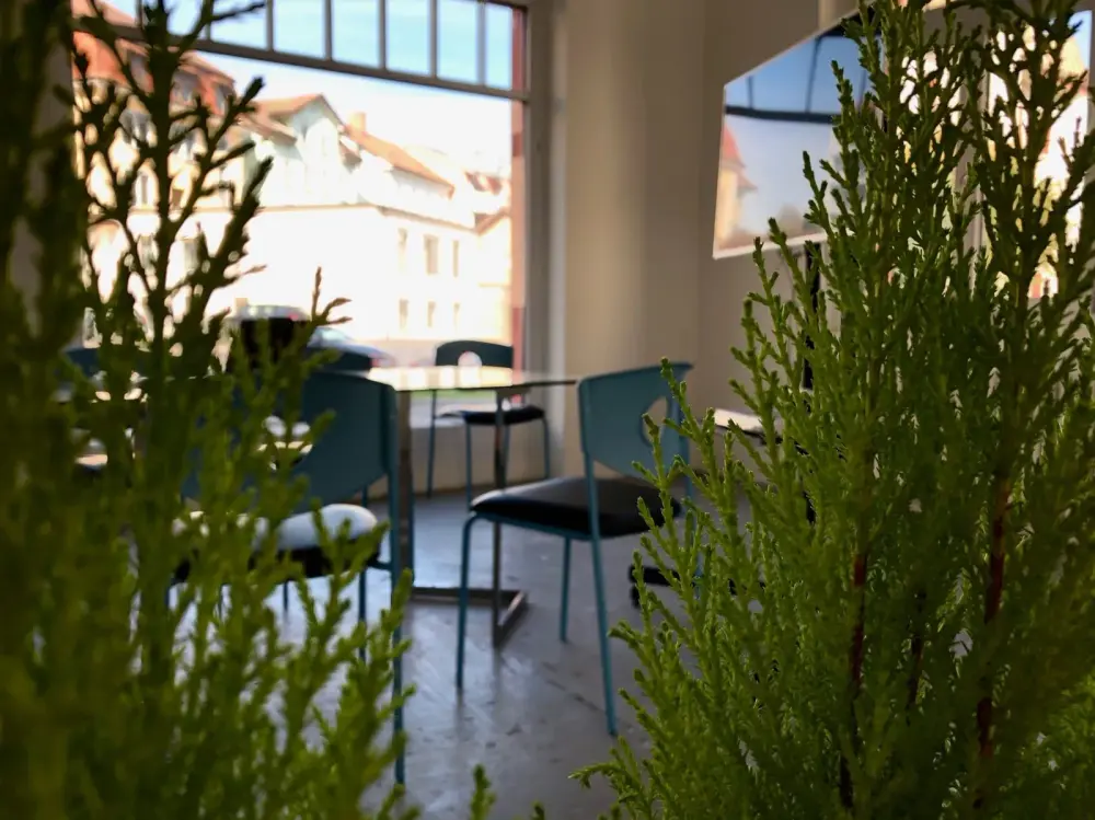 Le Bureau & Co