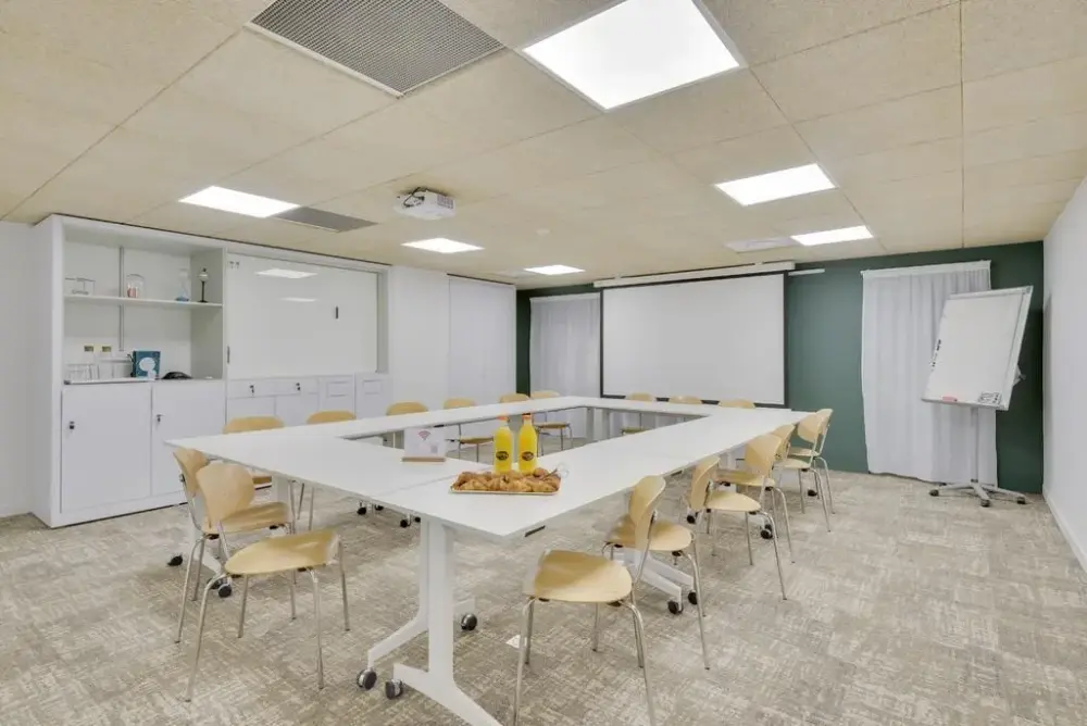 Salle Olympium · Newton Offices Joliette