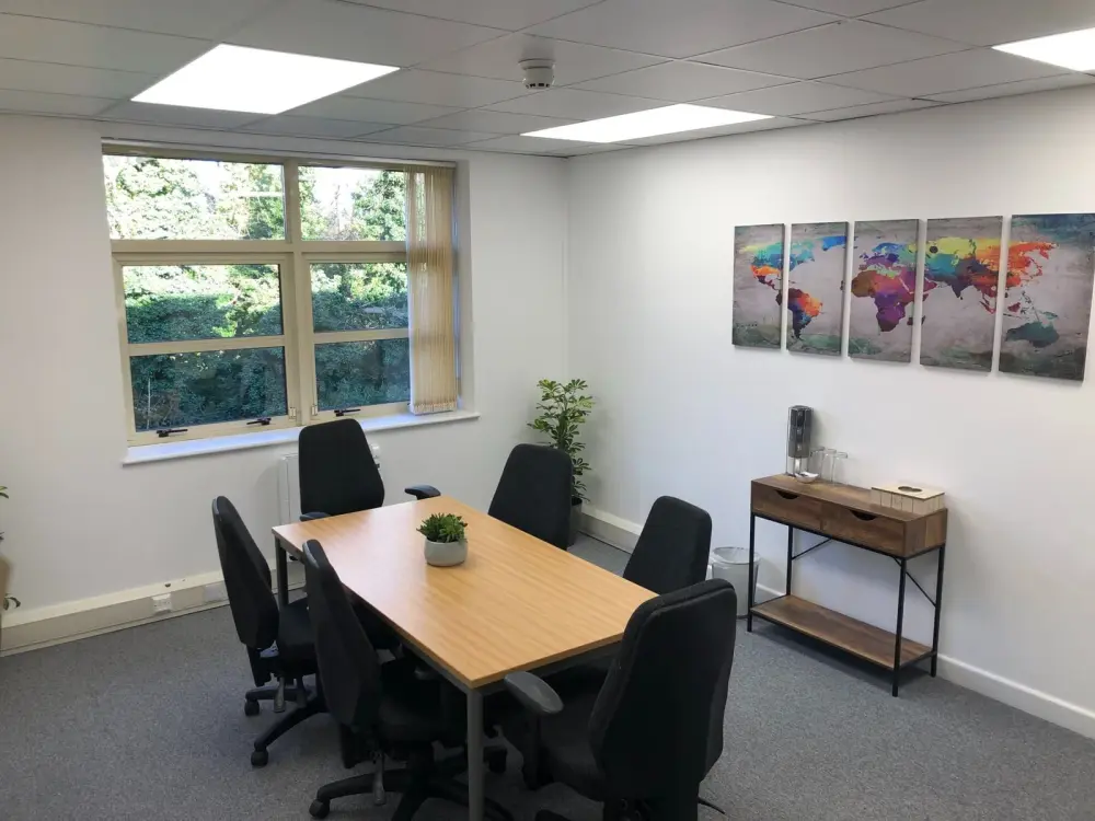 Ritzy Offices