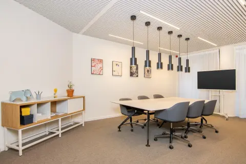 Meeting rooms — HQ MI, Novi - Grand River Ave, Novi, MI