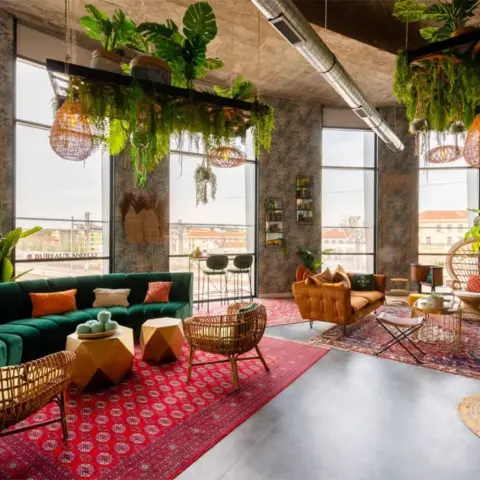 Coworking day pass — Bureaux & Co Le Galet, Perpignan