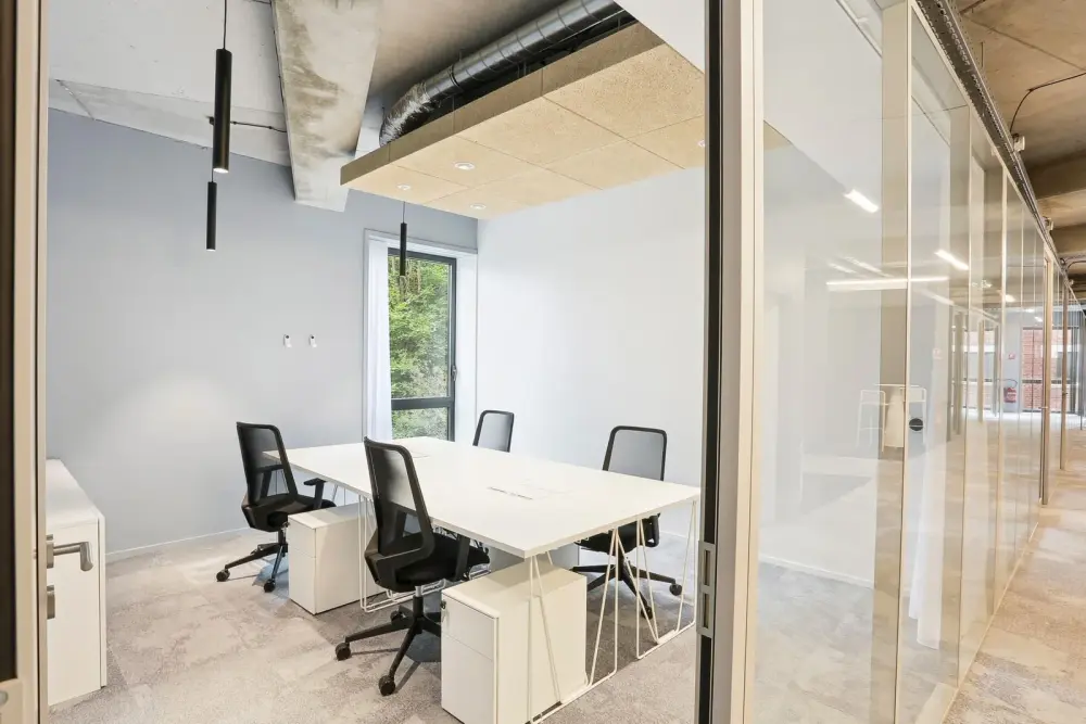 Accès Bureau privatif 1 personne — Newton Offices Croisé Laroche