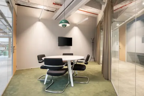Meeting rooms — Regus VITORIA, Work Center - 20th floor, Vitória
