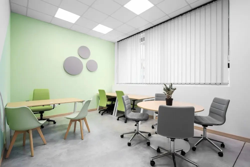 Office Club East