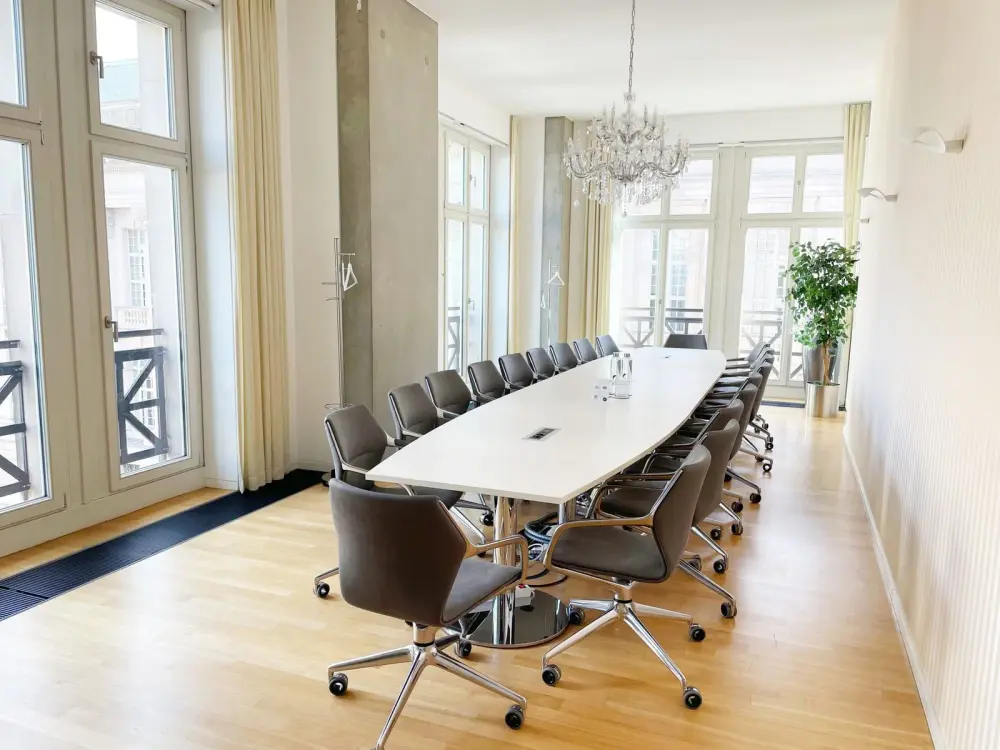 Besprechungsraum Kaisersaal — Satellite Office Berlin - Unter den Linden