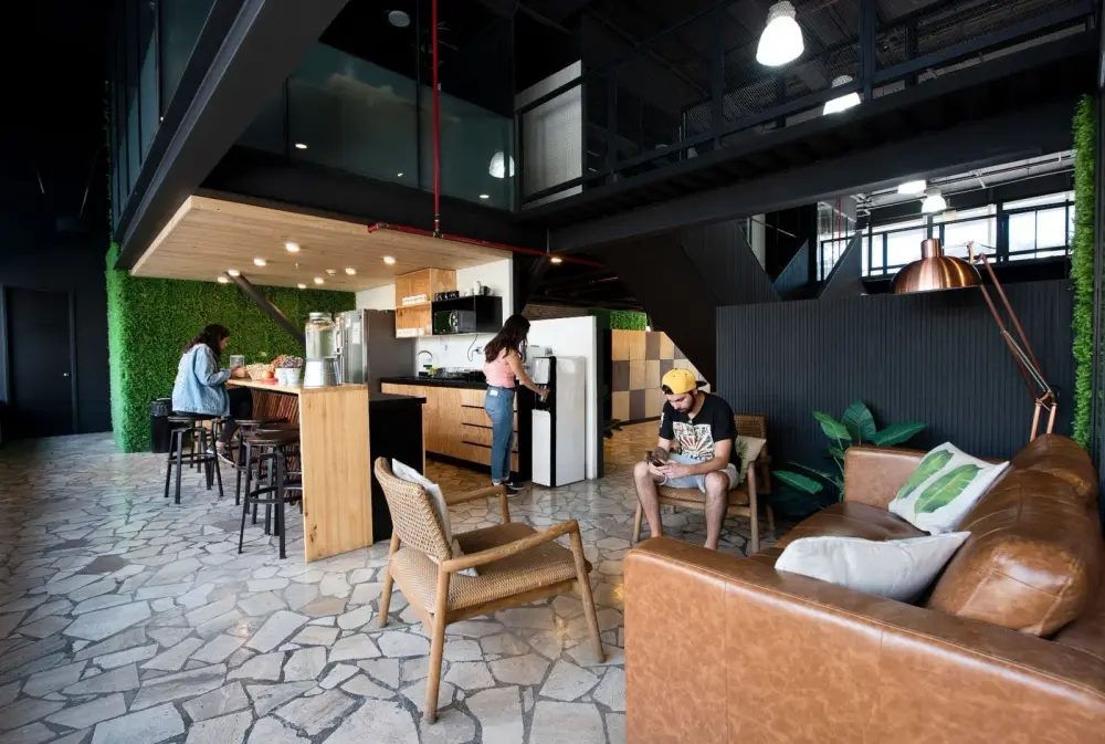 Launch Cowork Millenium
