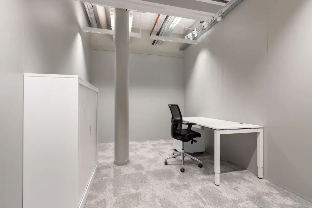 Day office — Spaces Quezon City, Spaces Calle Industria