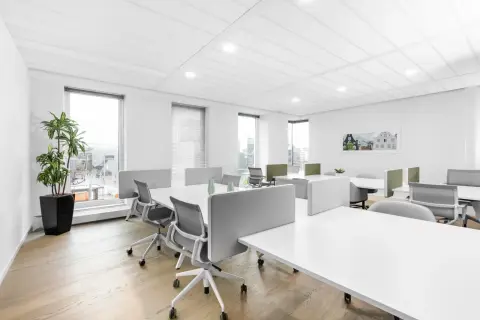 Coworking day pass — Regus HIROSHIMA, Inari Ohashi, Hiroshima