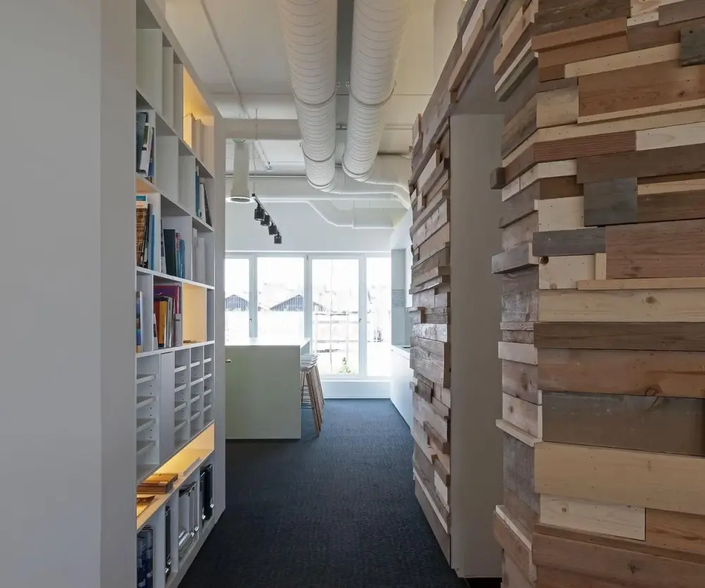 The Wired Office