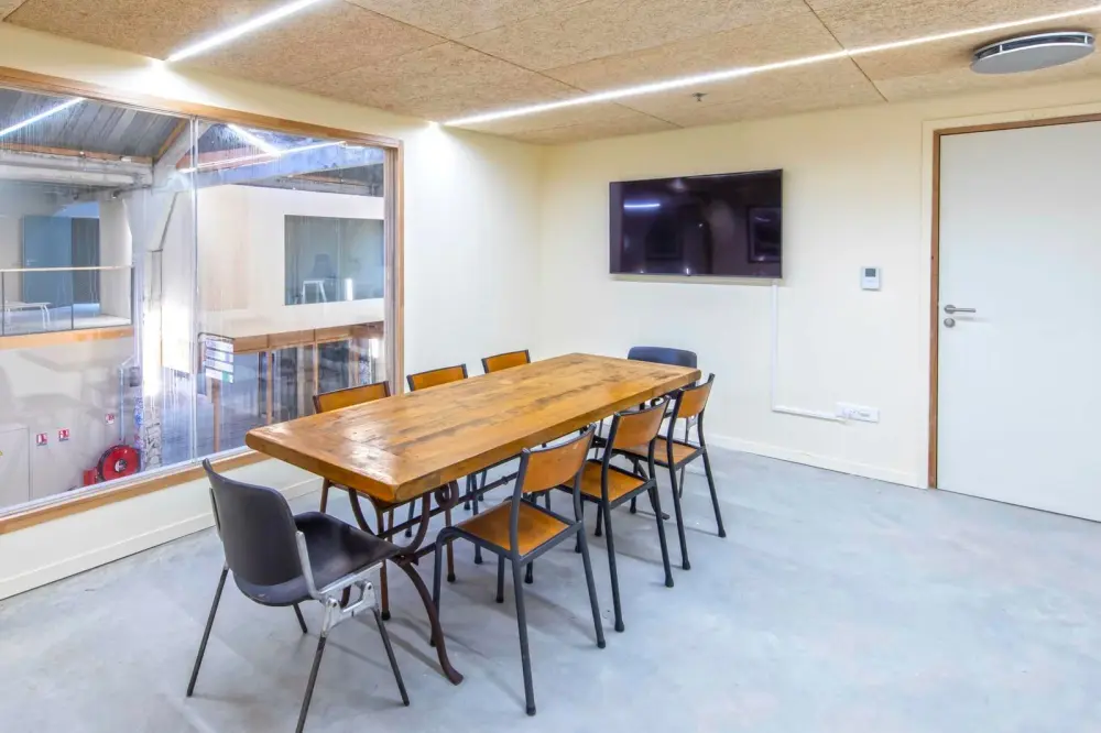 Salle de réunion Patte d'oie — Les Halles de la Cartoucherie