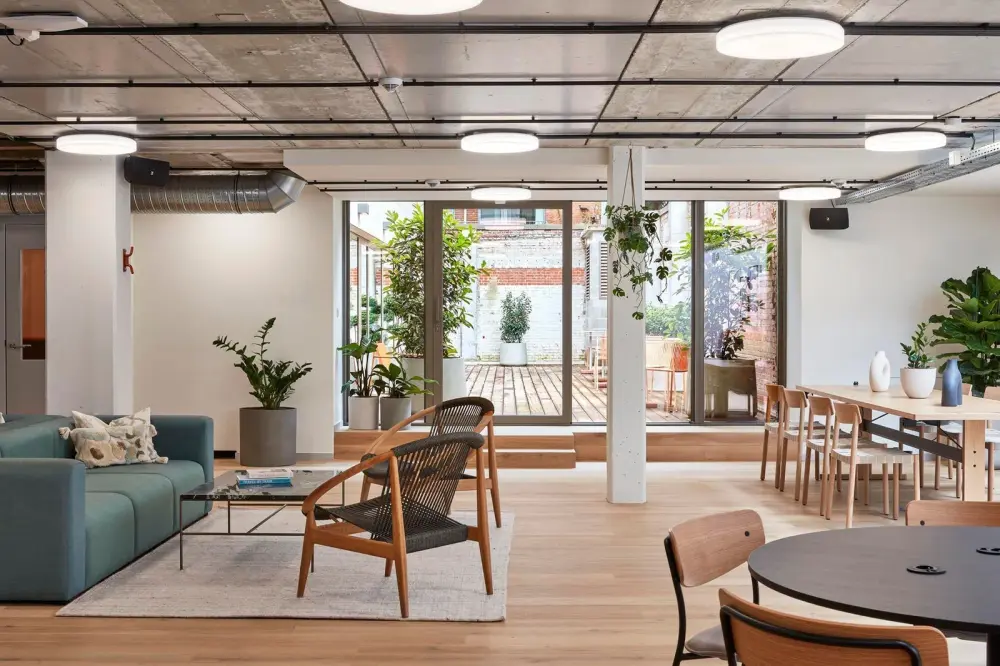 Open space Nomad — Clockwise Antwerp - Maritiem Huis