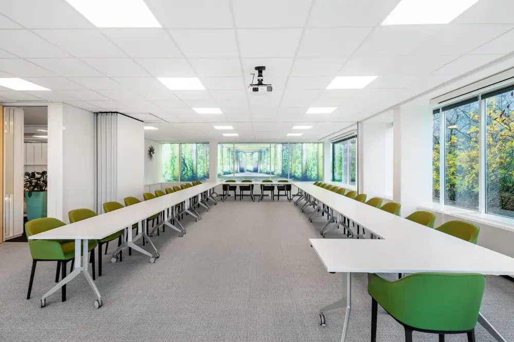 Room Oxford — Regus READING, Thames Valley Park