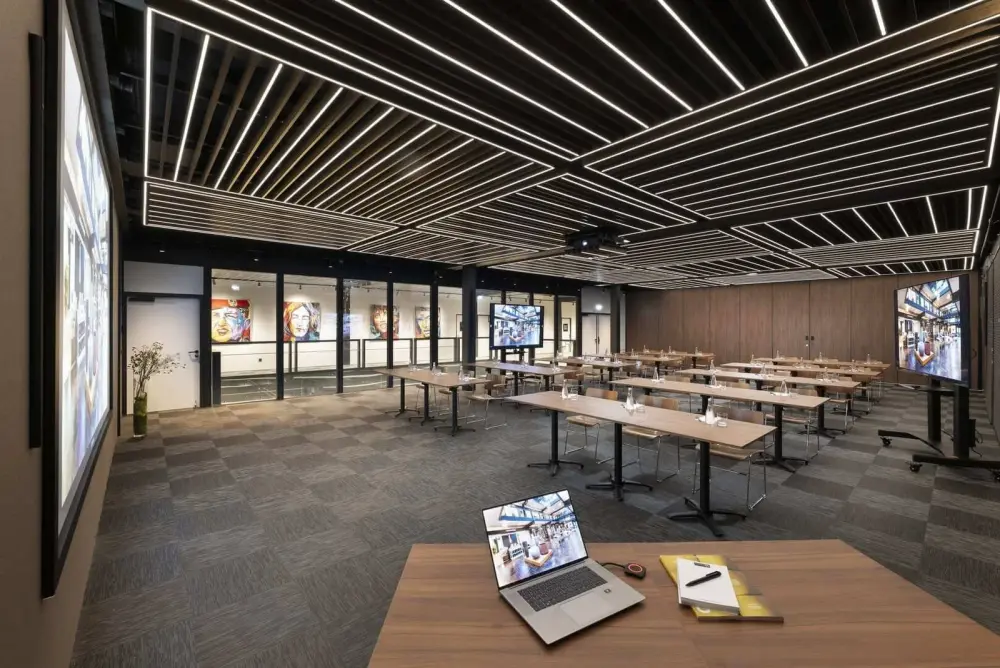 Salle Ebene 150 m² · Espace 55