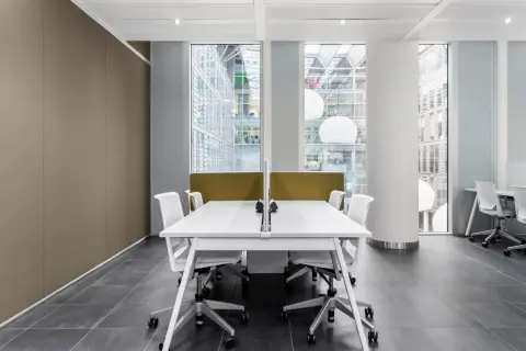 Coworking journée — Signature Al Maqam Tower ADGM, Abu Dhabi