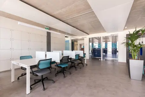 Coworking day pass — Regus SENDAI, Mark One, Sendai