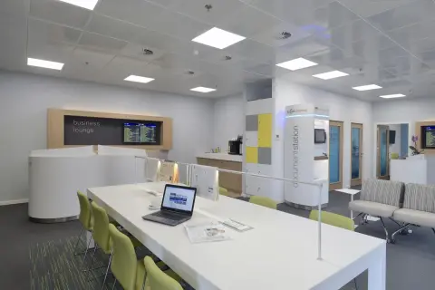 Coworking day pass — Open Office Osaka, Midosuji, Osaka