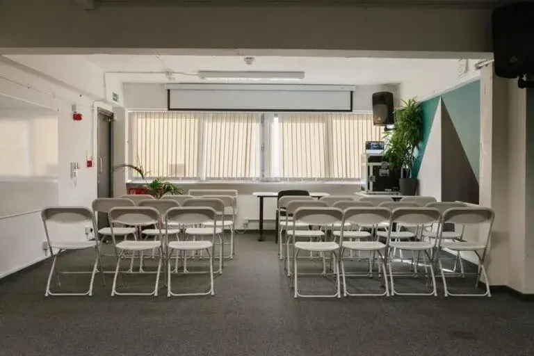 SPACE4