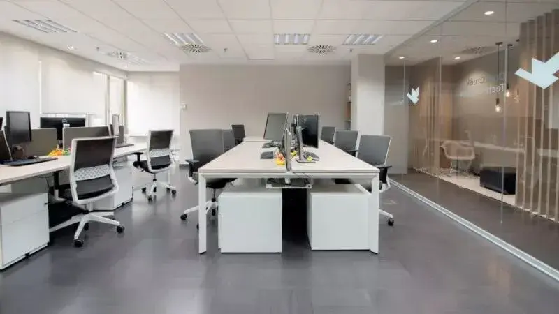 Gran Via Business Center