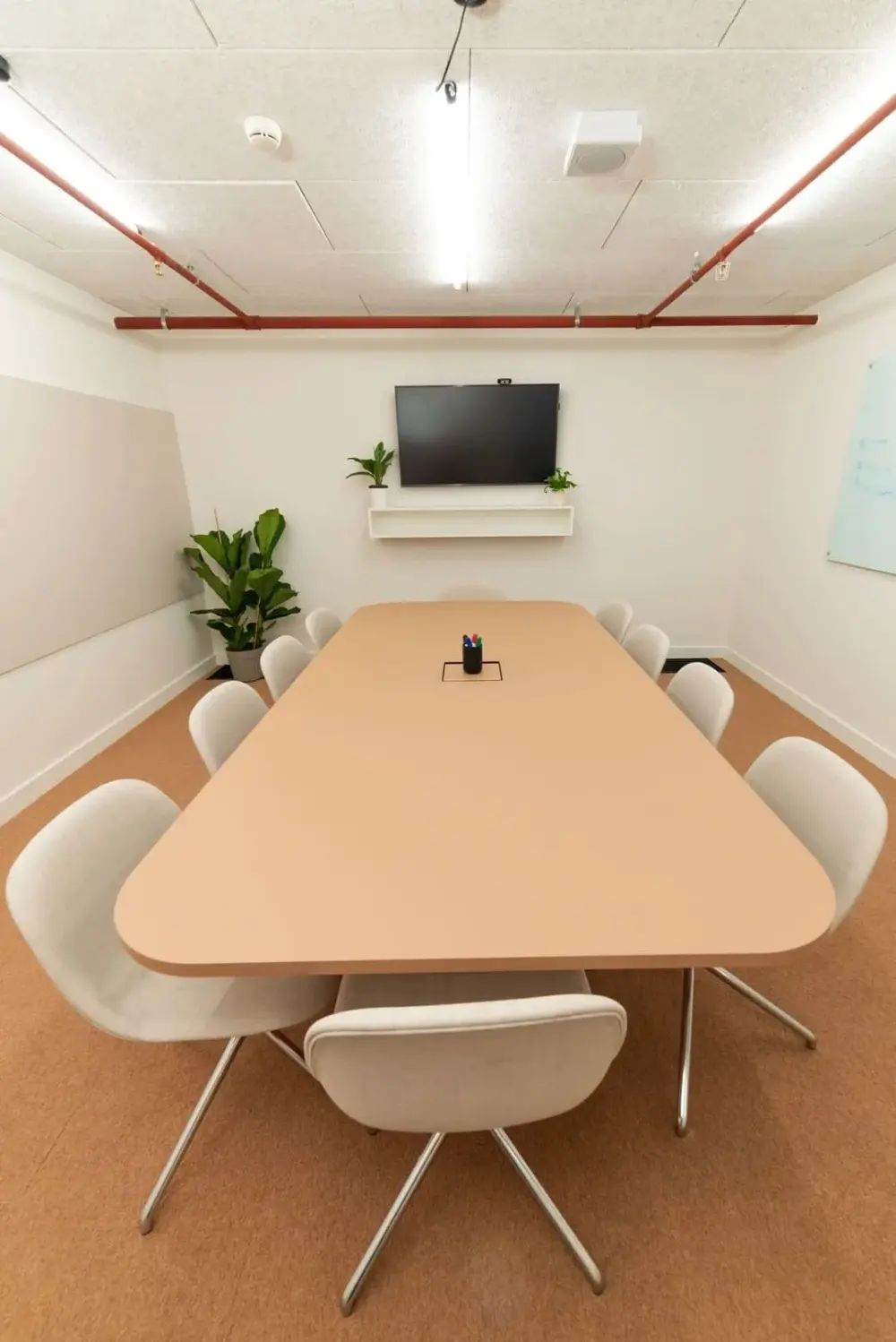 Meeting Room 3 — Kindling with Oneder