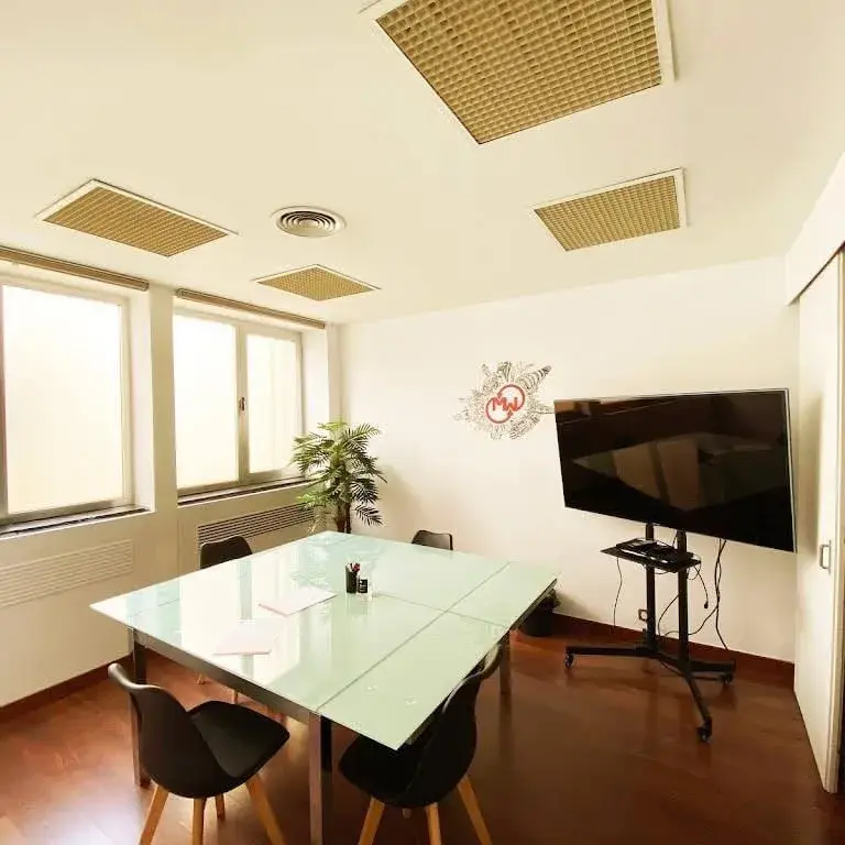 Coworking & Business Place