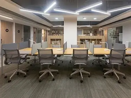 Coworking day pass — Regus FUKUOKA, Aqua Hakata, Fukuoka