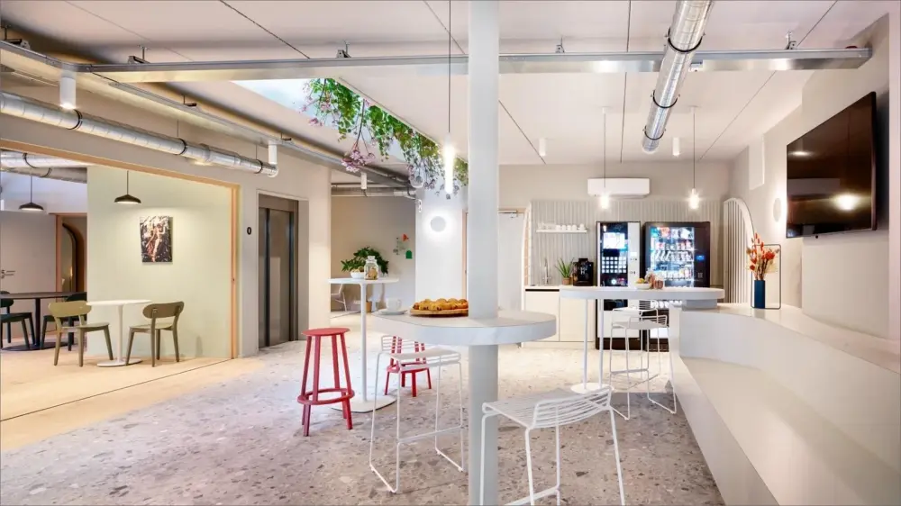 Le HUB Business Center
