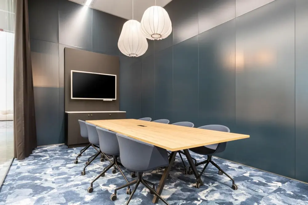 Room Elcano — Regus Manila, Doña Elena Tower