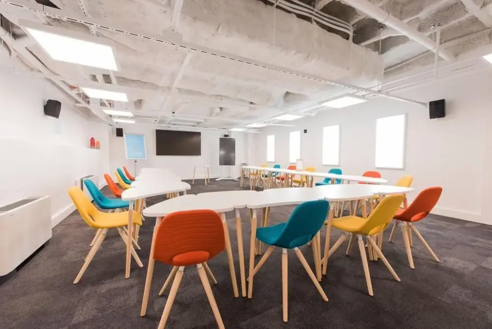 Salle Arcachon — Mitwit Paris 15 Gare Montparnasse