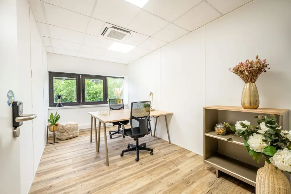 Bureau B10 - 2 postes - Rivière — B'CoWorker Nantes