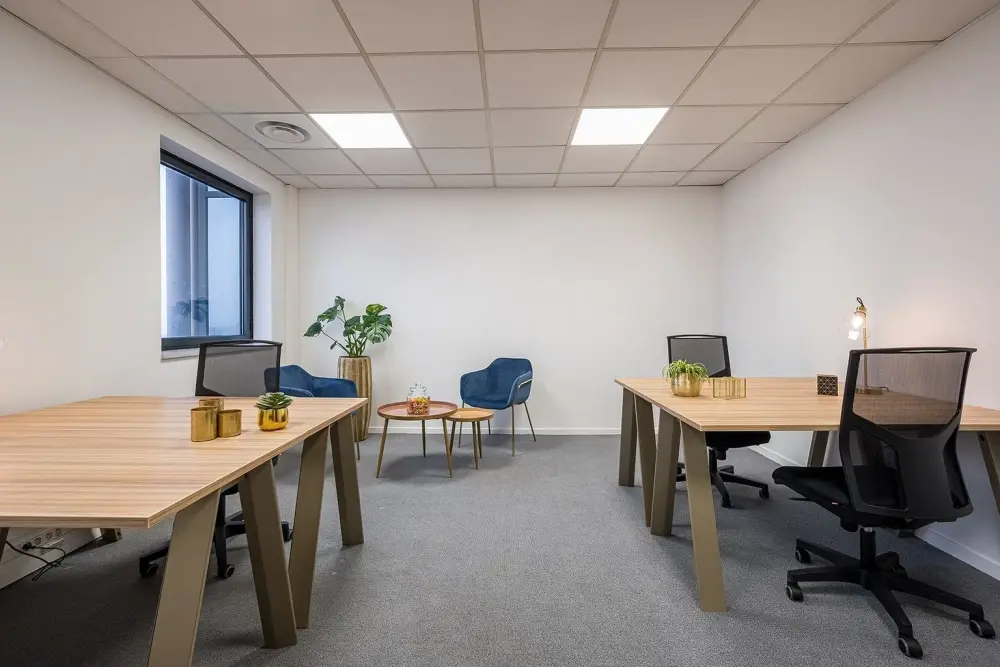 Bureau B28 - 9 poste — B'Coworker Lille Roubaix