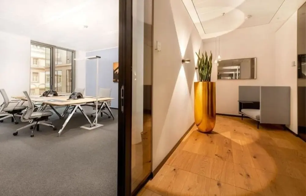 Private office for 4 persons · Contora Office Solutions - Düsseldorf KÖ-Quartier