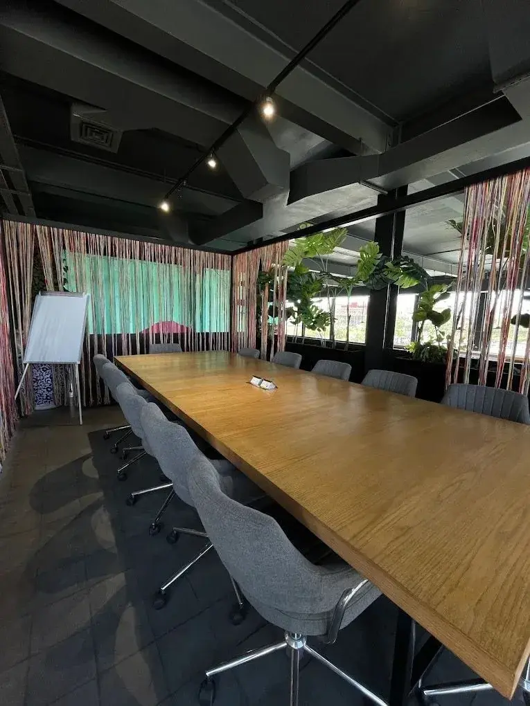 Grande salle de réunion — Commmons @ Afriquia Almaz